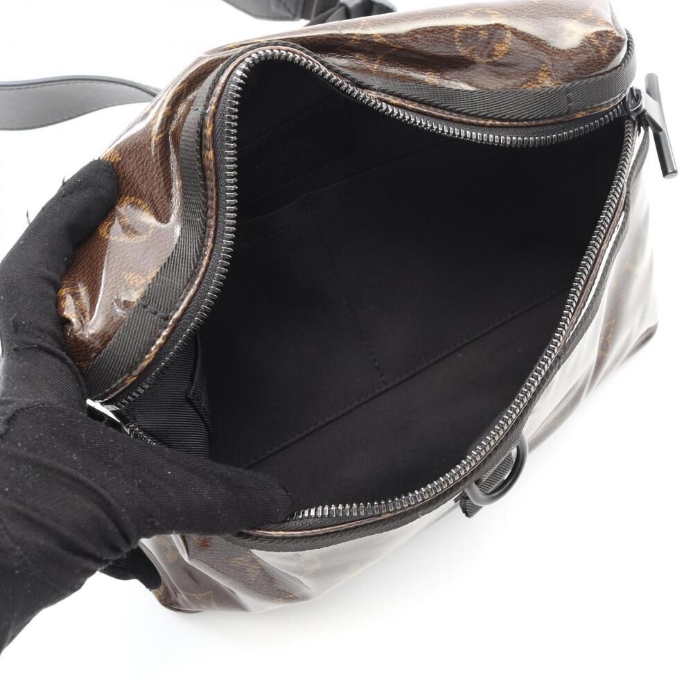 Louis Vuitton Shoulder Bags