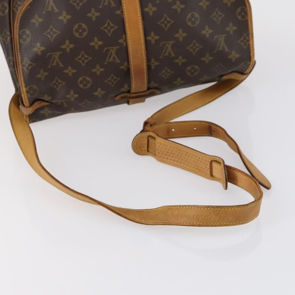 Louis Vuitton Saumur