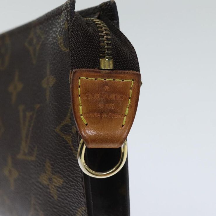 Louis Vuitton Pochette Accessoires