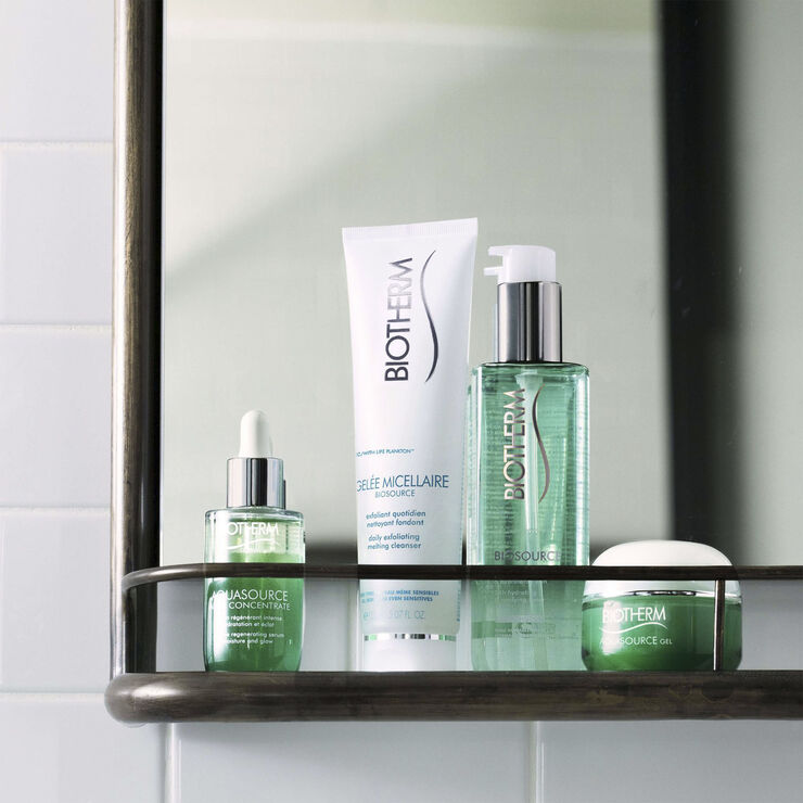 Biosource Daily Exfoliating Melting Cleanser