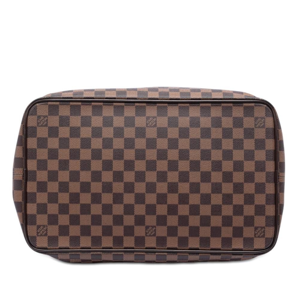 Louis Vuitton Greenwich