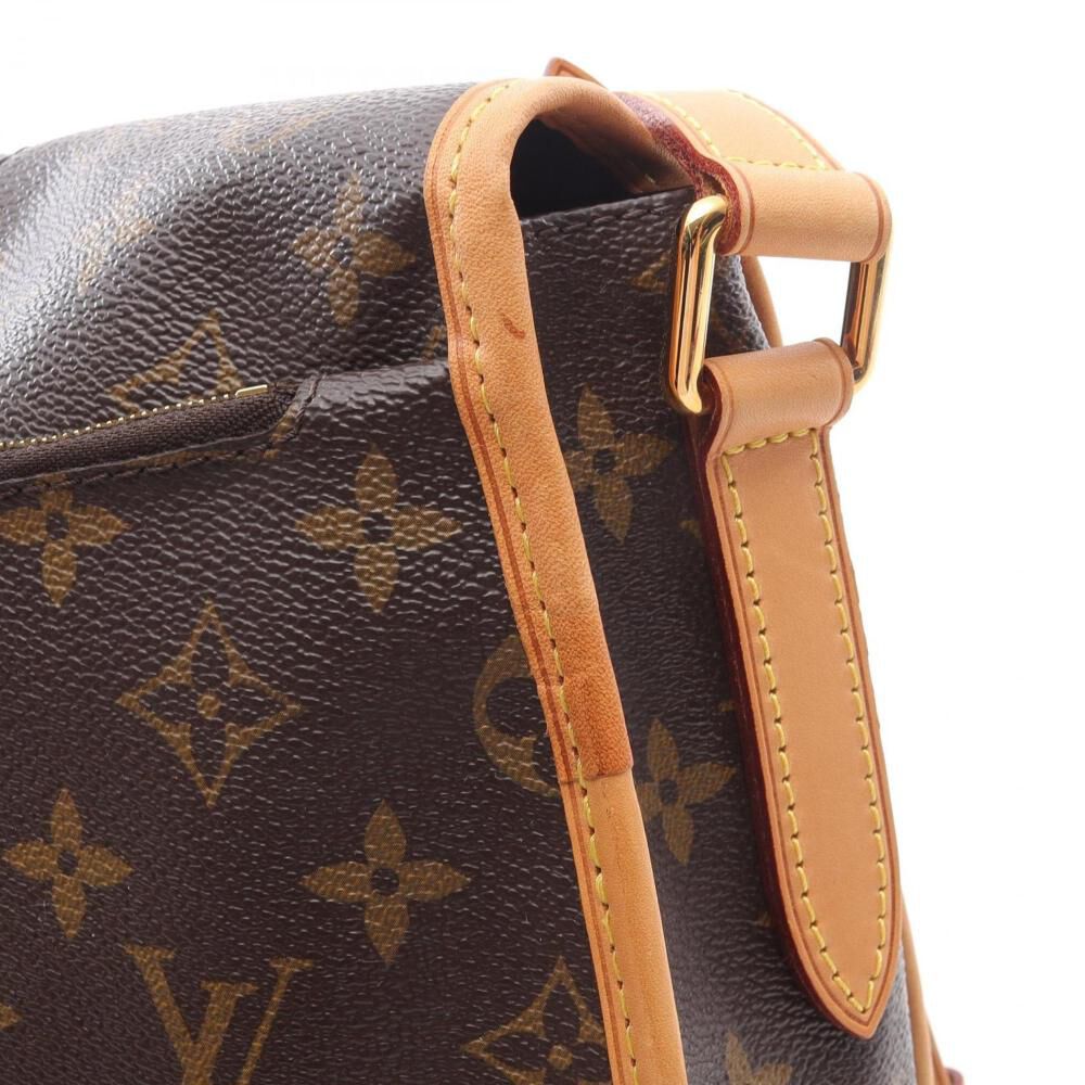 Louis Vuitton Menilmontant