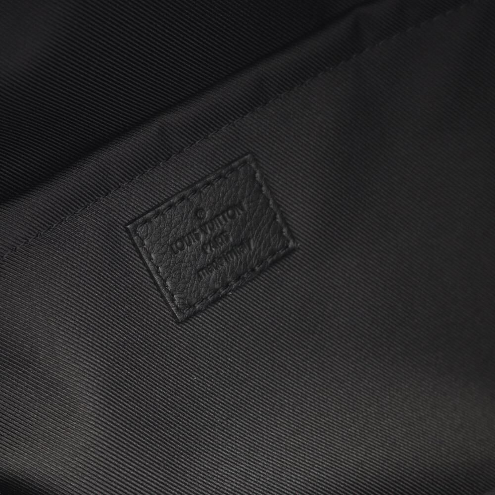 Louis Vuitton Palm Springs