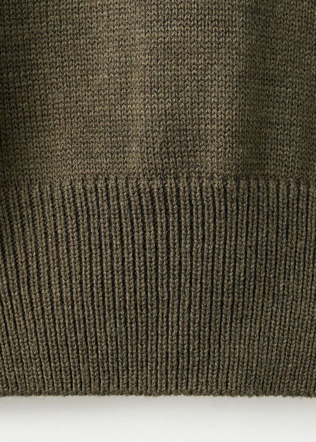 Perkins-neck sweater with button