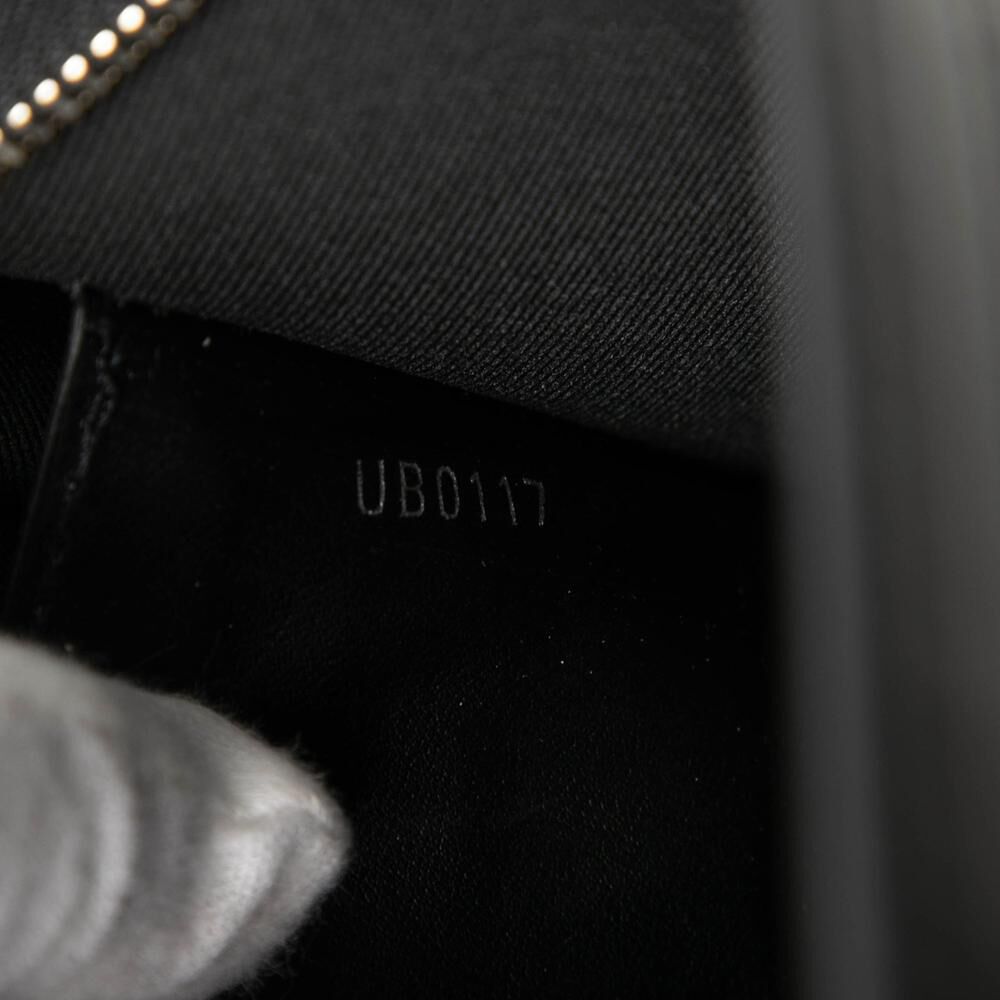 Louis Vuitton Pochette Homme