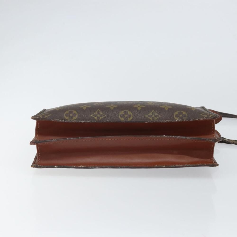 Louis Vuitton Shoulder Bags