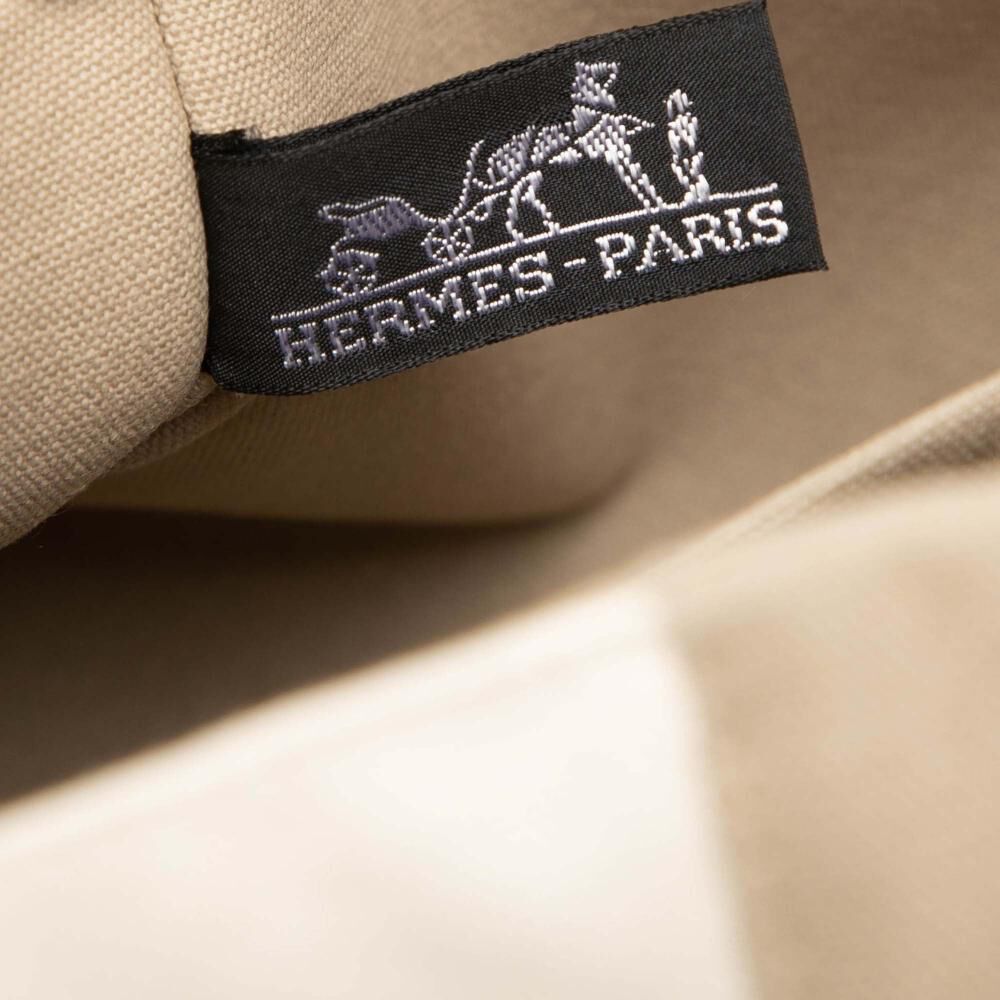 Herm&egrave;s Clutch