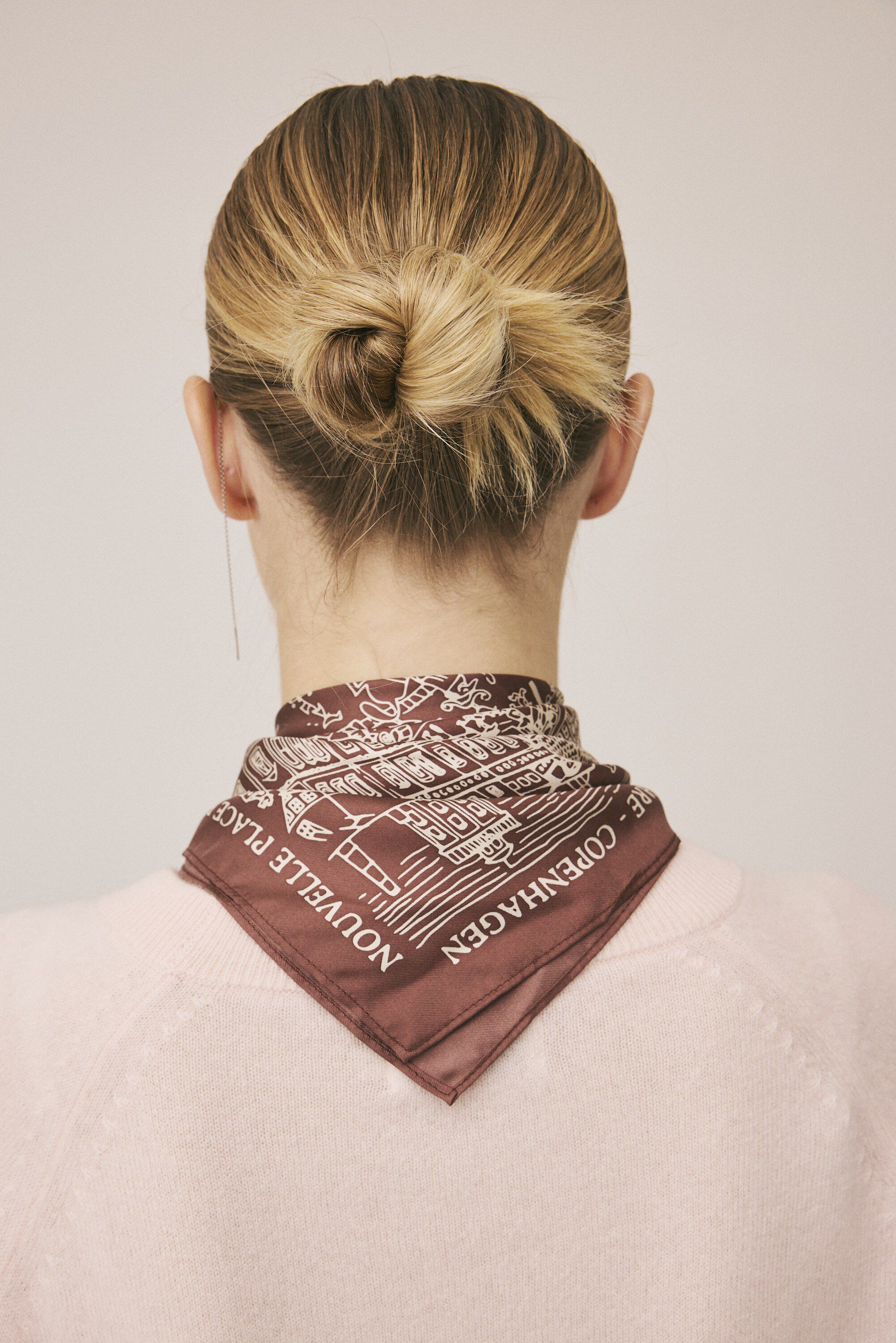 Magasin Iconic Scarf 53x53cm