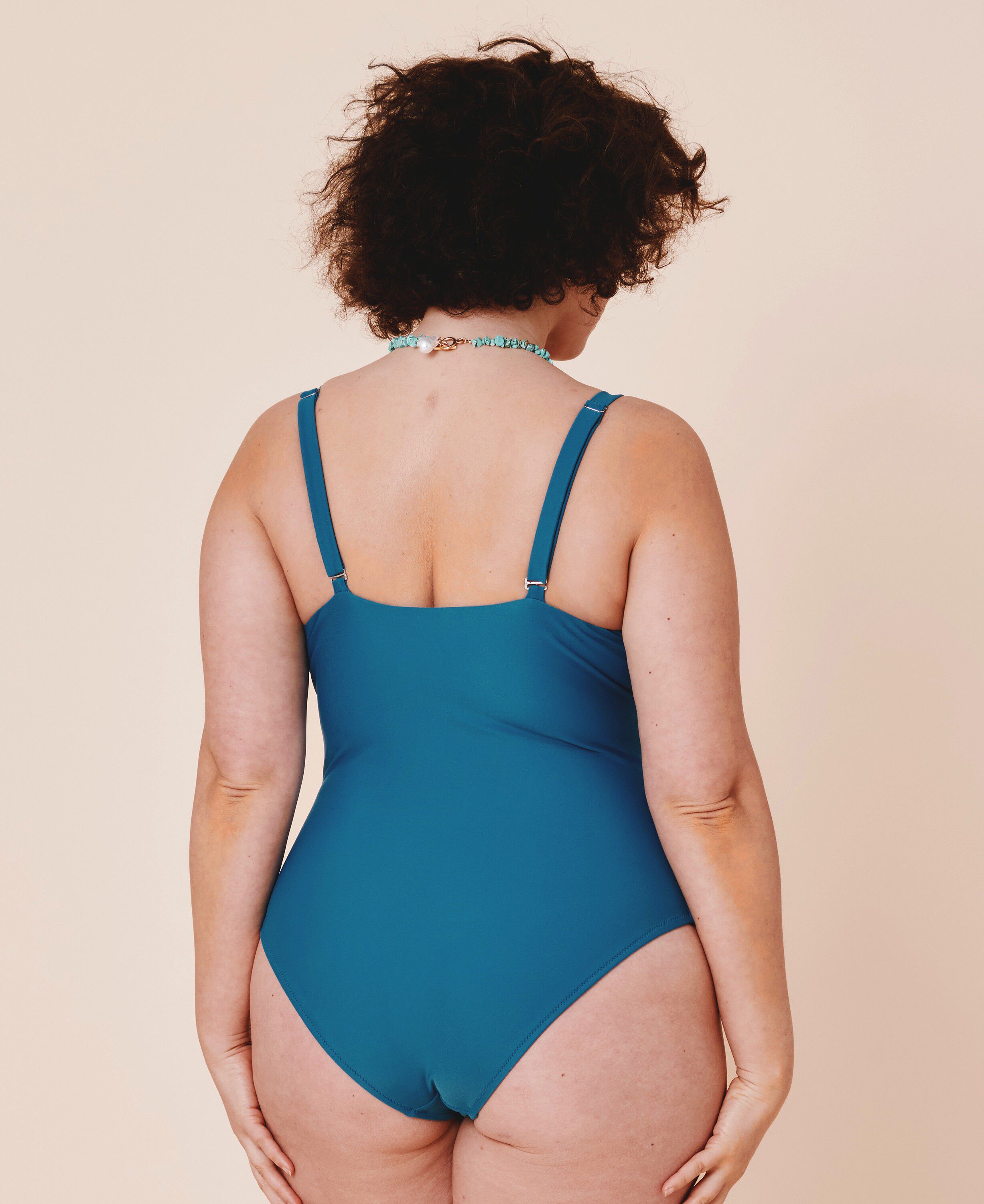 Medewi draperad baddr&auml;kt