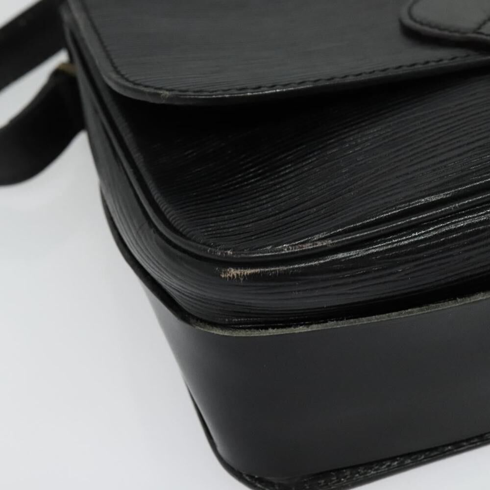 Louis Vuitton Cartouchiere