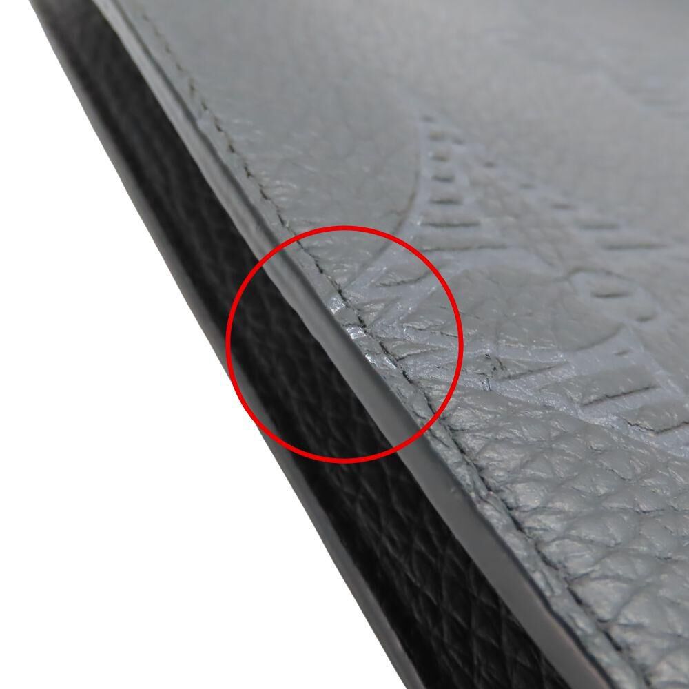 Louis Vuitton Clutch