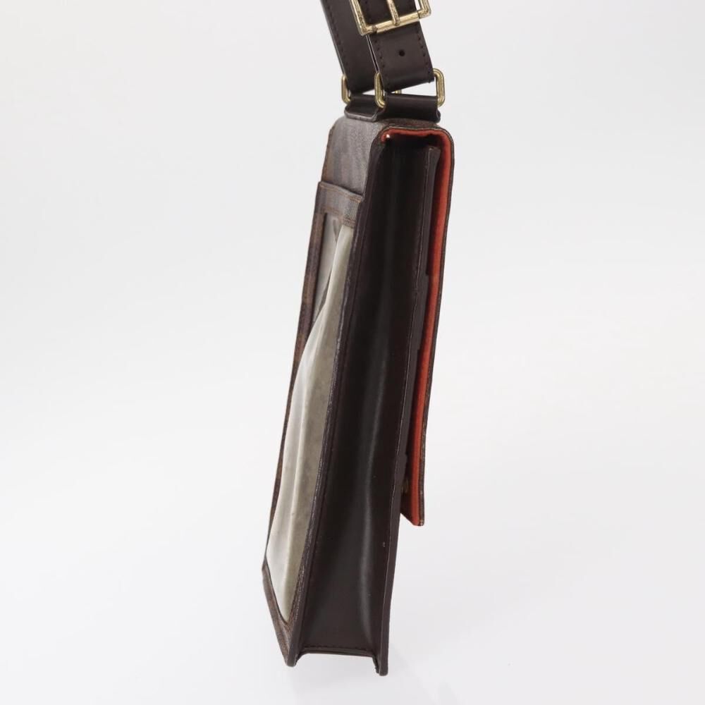 Louis Vuitton Messenger