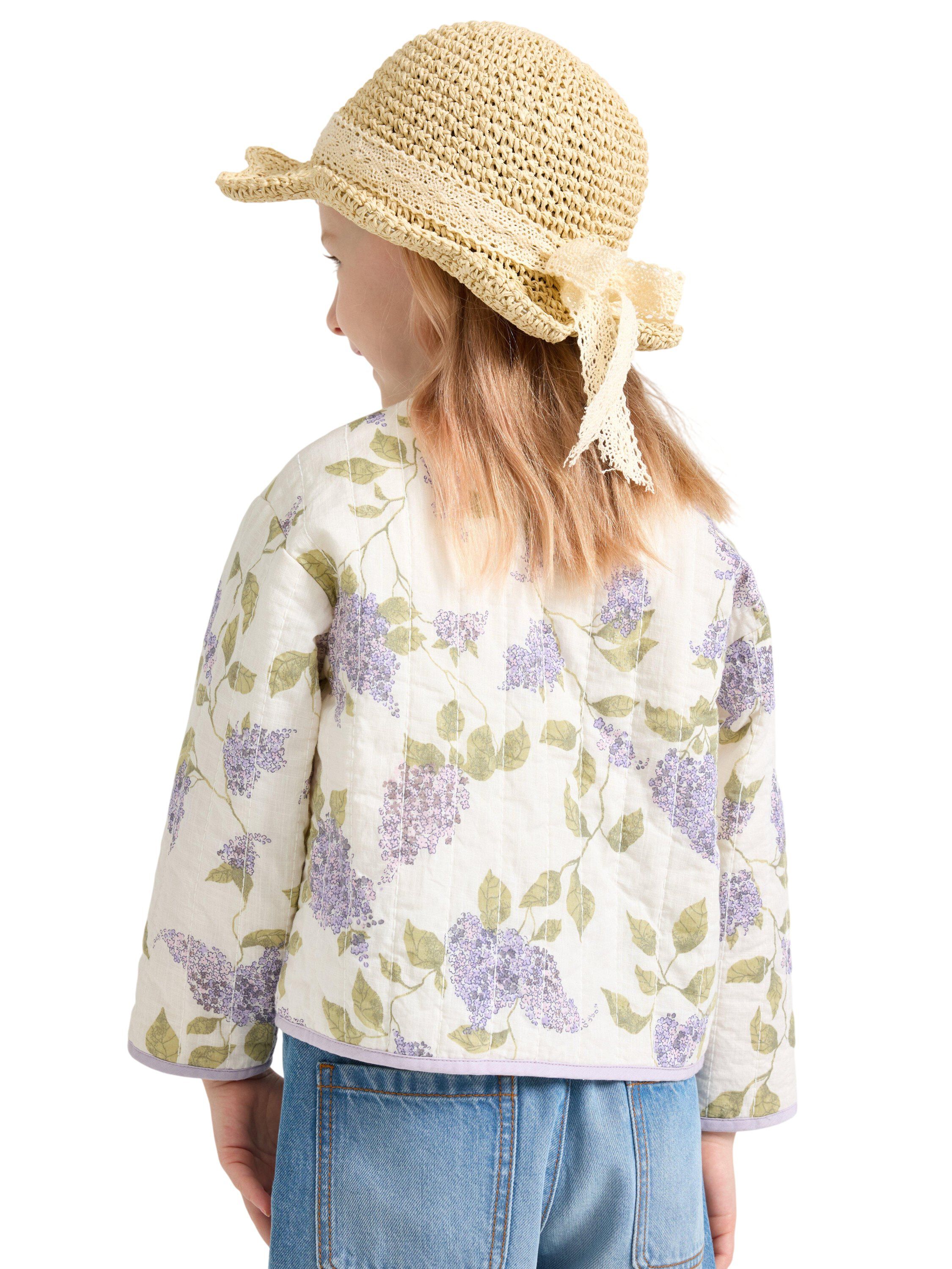 Jacket in quilted material with but