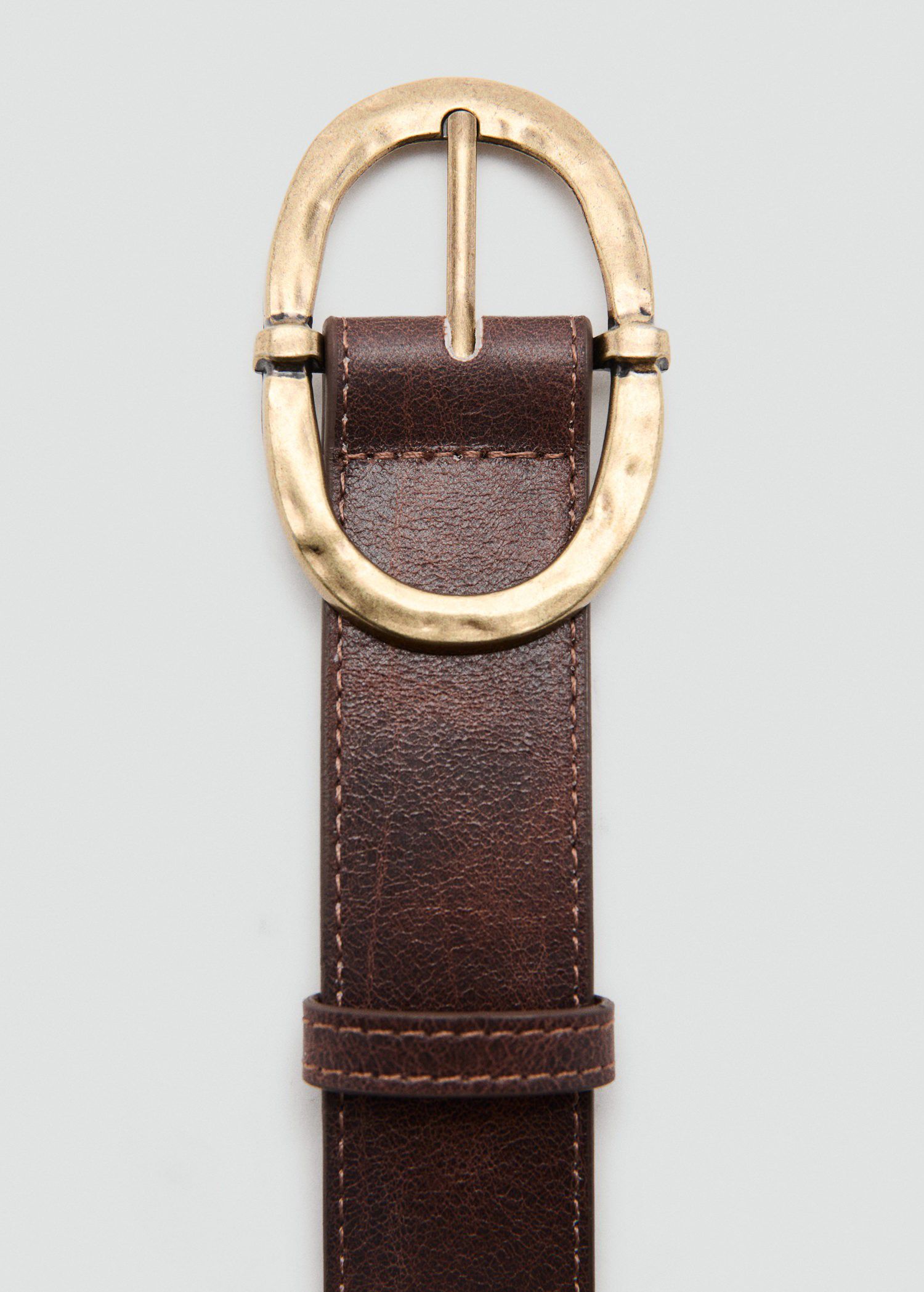 Textured metal buckle belt