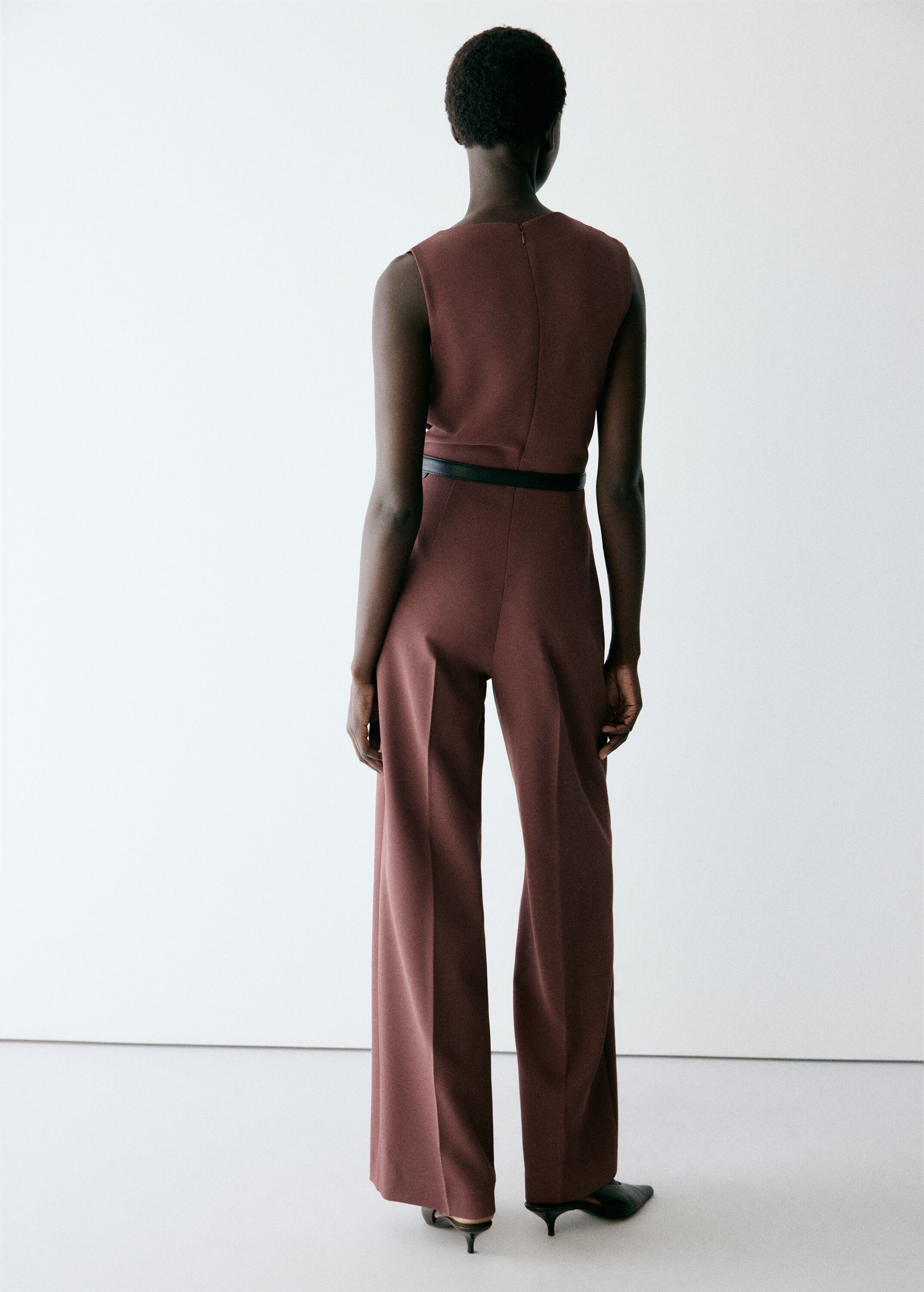 Straight-fit jumpsuit with belt