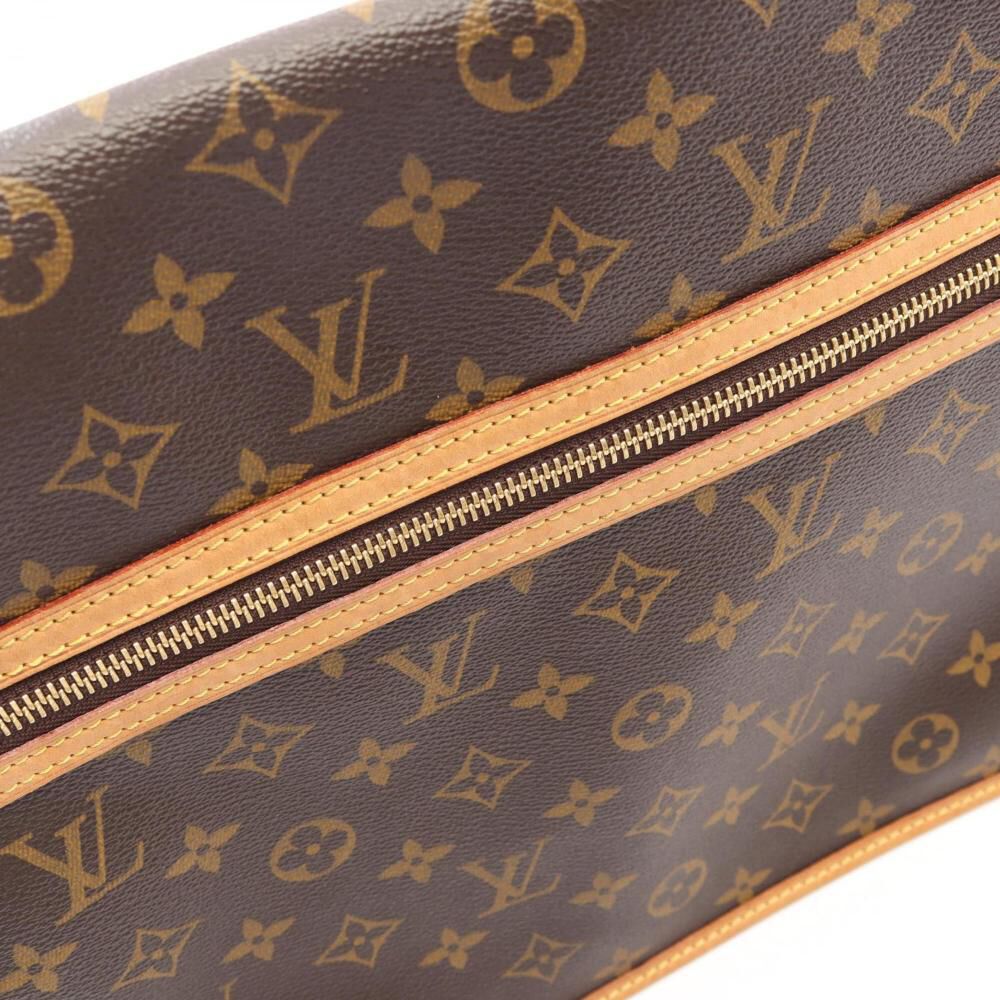 Louis Vuitton Bosphore