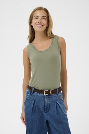 KAomi top