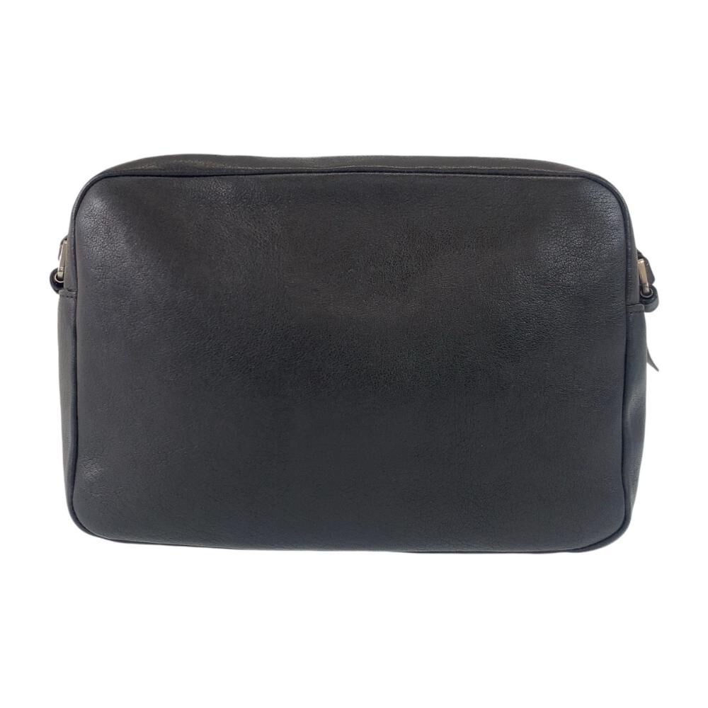 Yves Saint Laurent Shoulder Bag