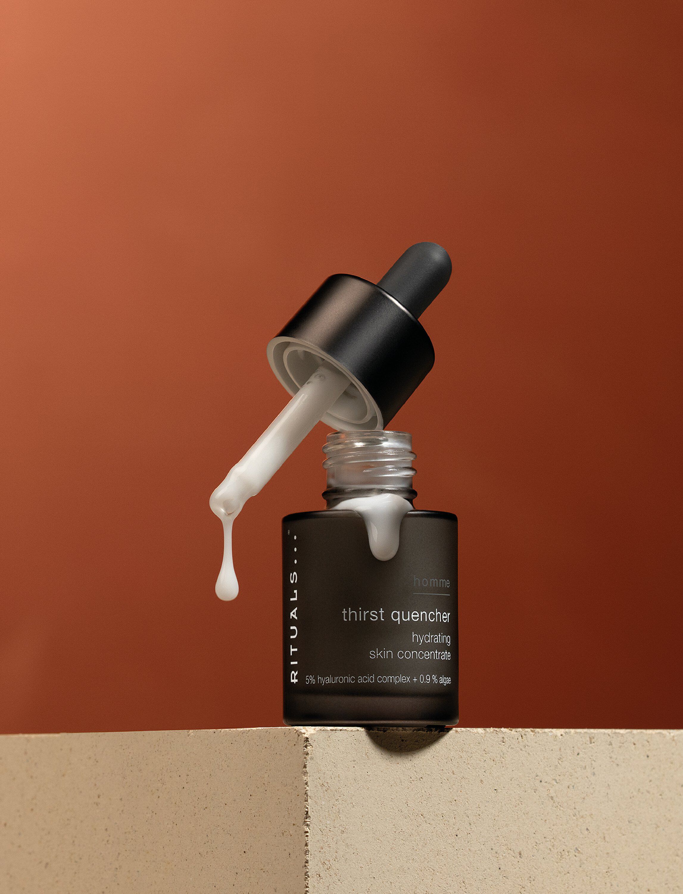 Homme Thirst Quencher Hydrating Skin Concentrate