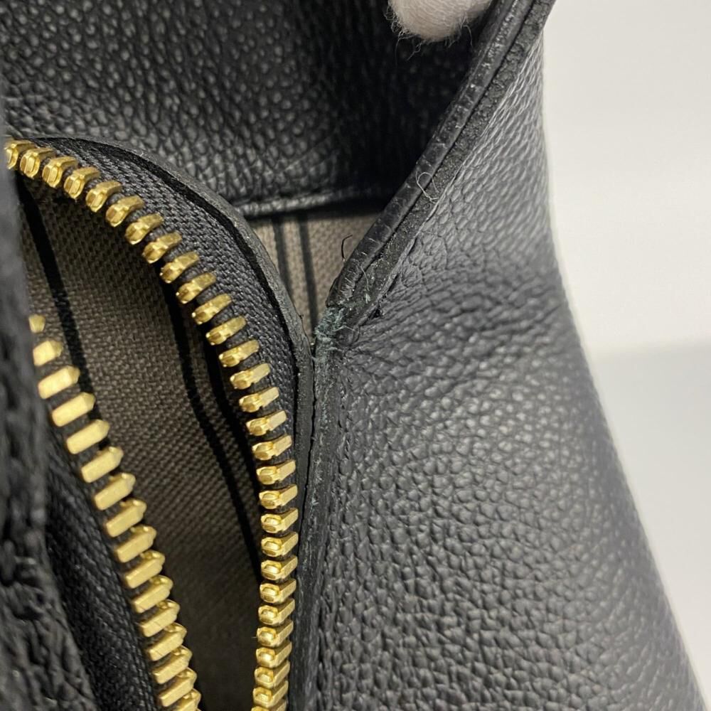 Louis Vuitton Montaigne