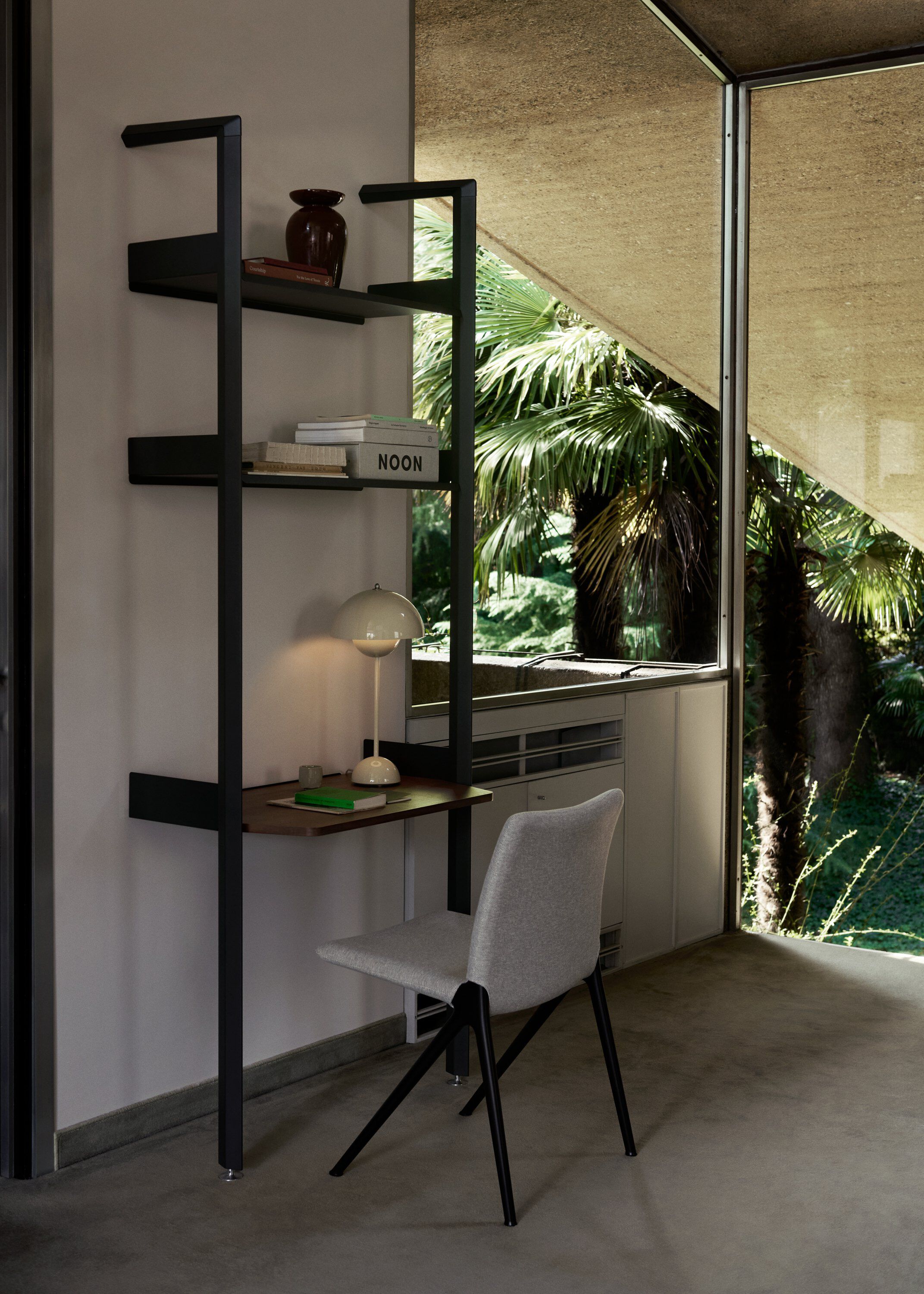 Flowerpot VP3, Table Lamp