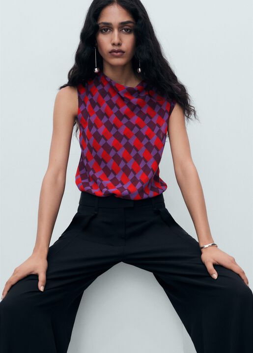 BLOUSE. -- MARTINA
