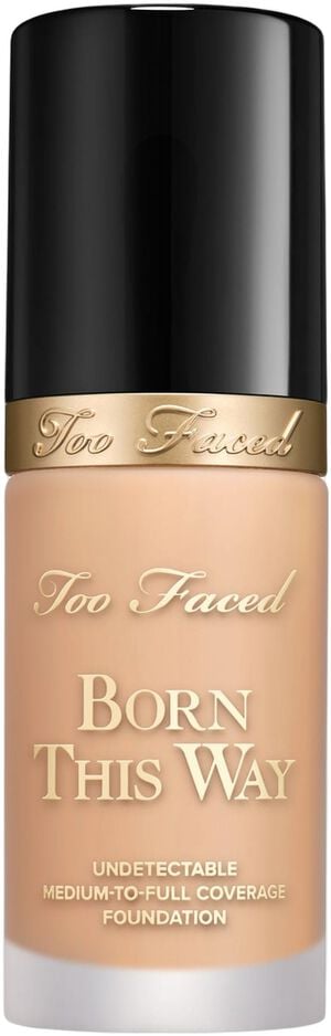 Born This Way Natural Finish Foundation medelhög till hög täckning