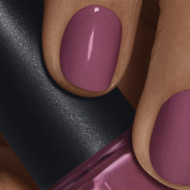 Nail Polish Dusty Bordeaux