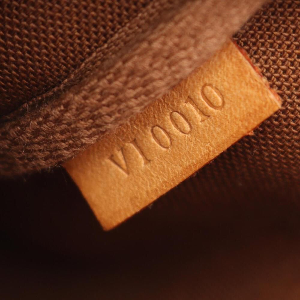 Louis Vuitton Pochette Accessoires