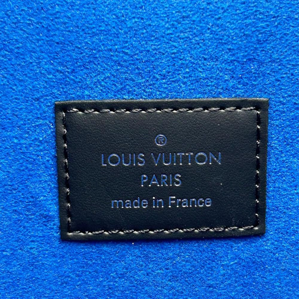 Louis Vuitton Clutch