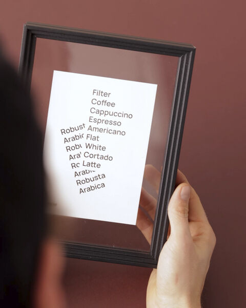 Standing Frame A5 Black