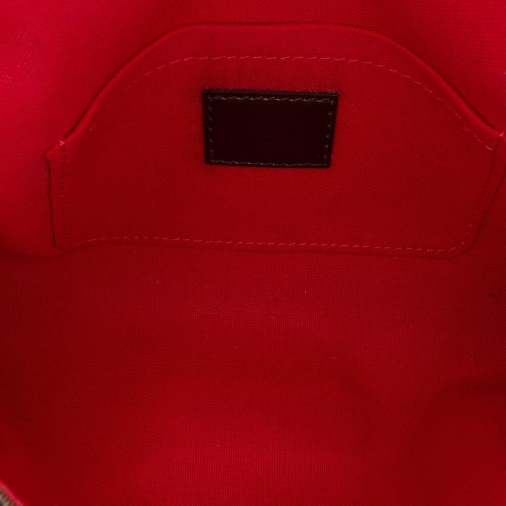 Louis Vuitton Favorite