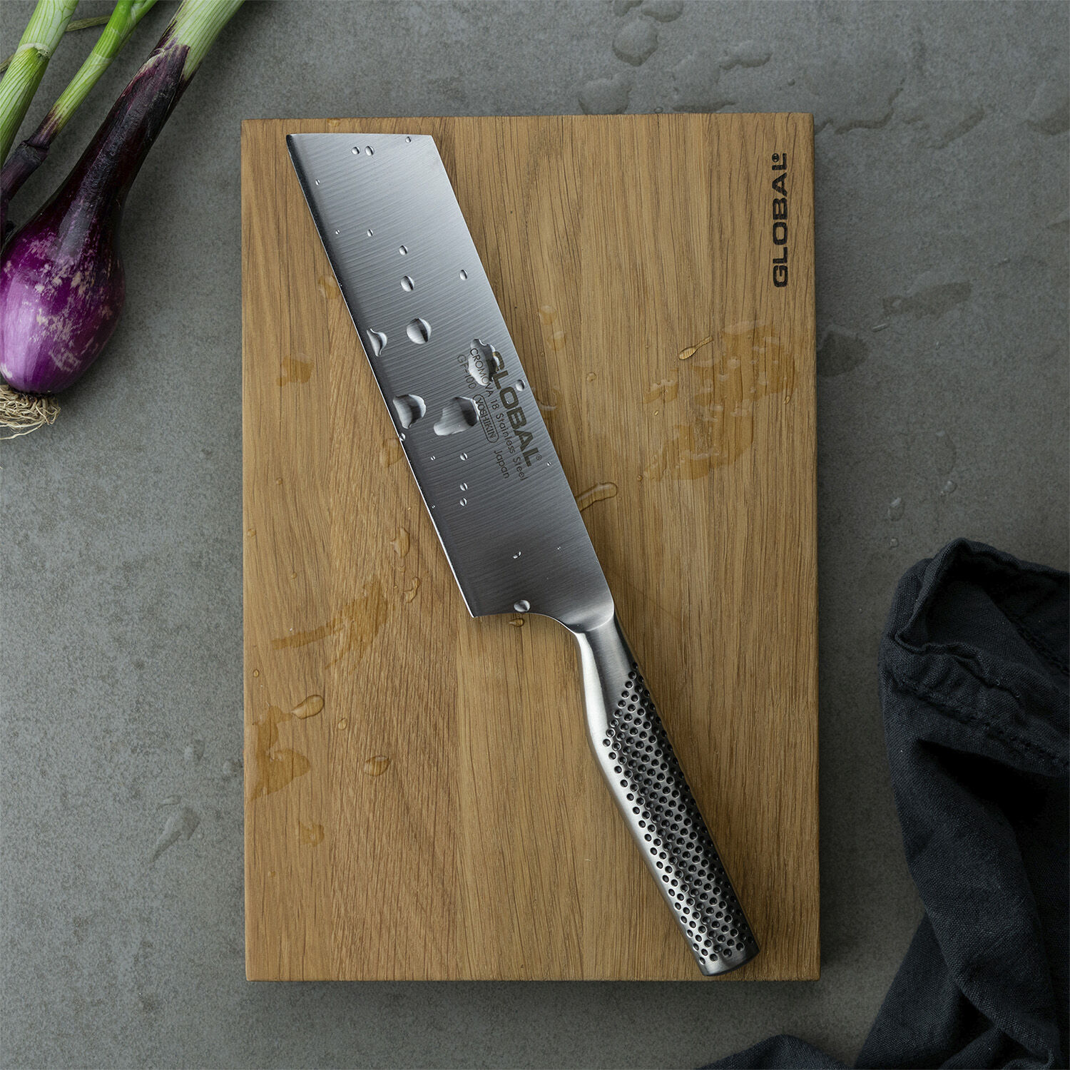 Gr&oslash;nsagskniv 18 cm smedet