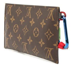 Louis Vuitton Clutch