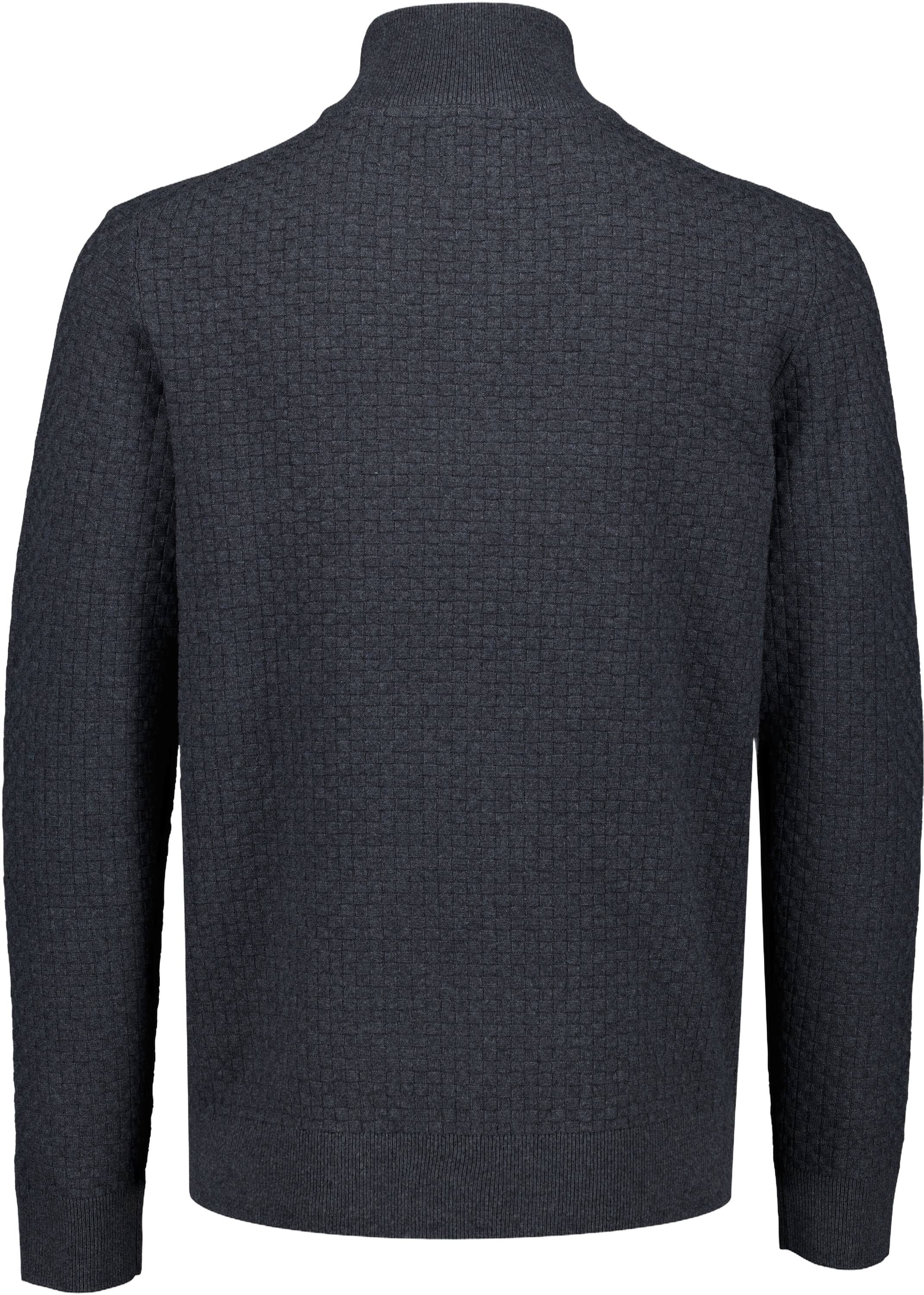 Structure half zip