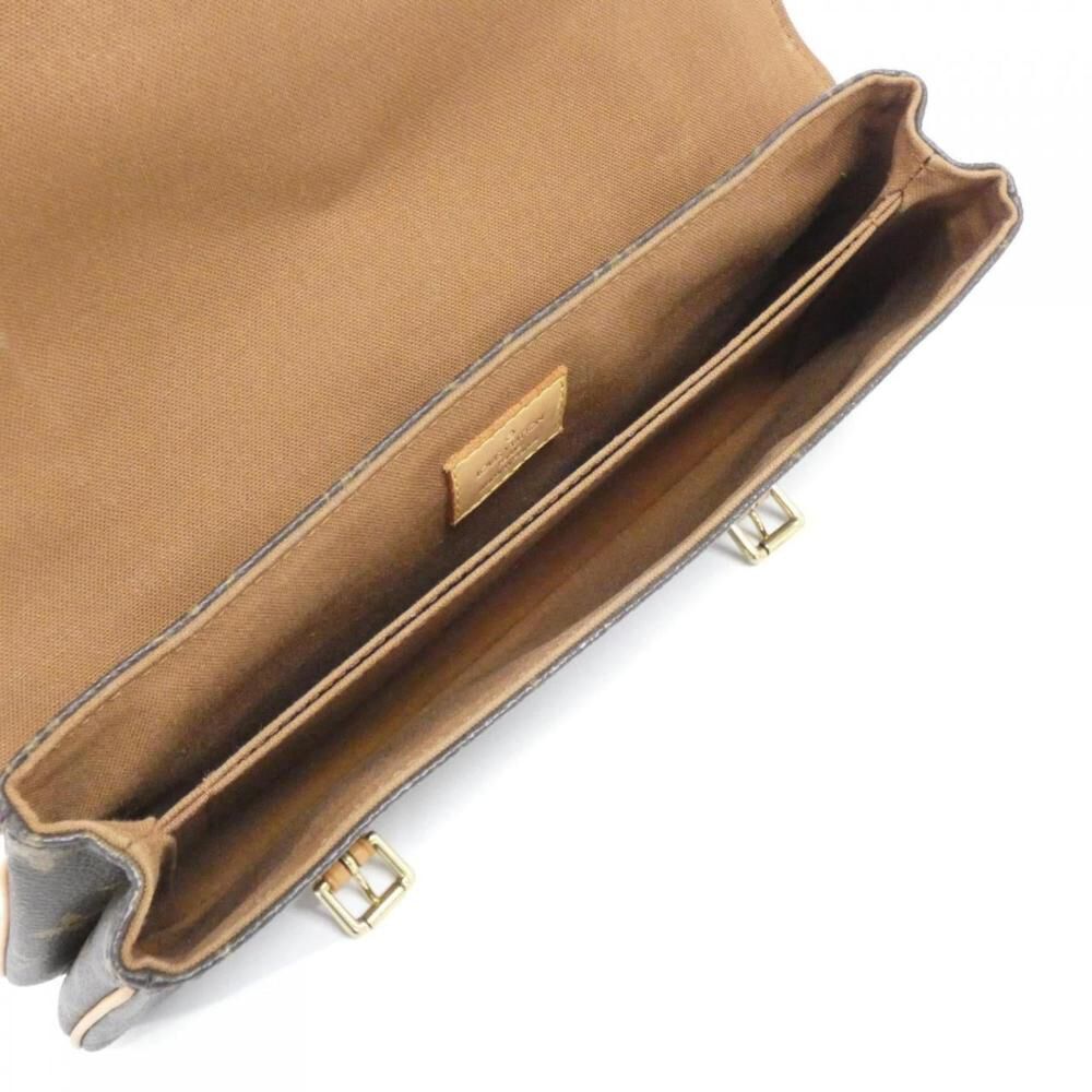 Louis Vuitton Shoulder Bags