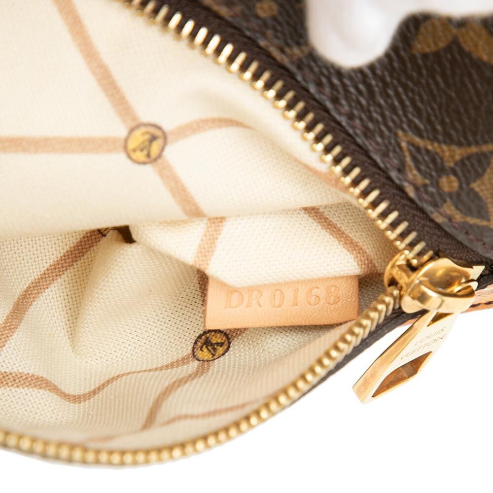 Louis Vuitton Pochette M&eacute;tis