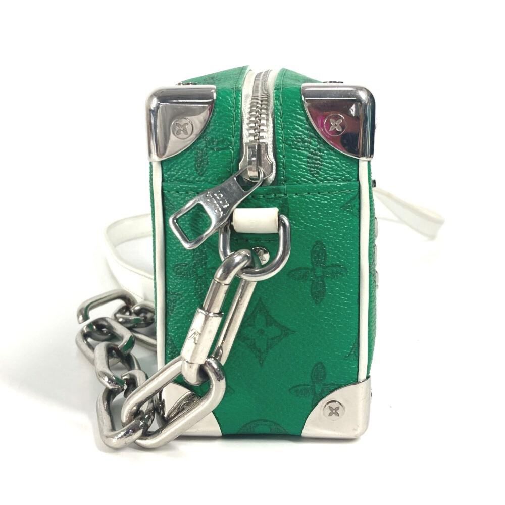 Louis Vuitton Shoulder Bags