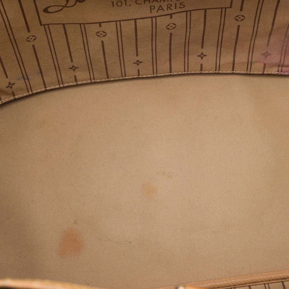 Louis Vuitton Neverfull