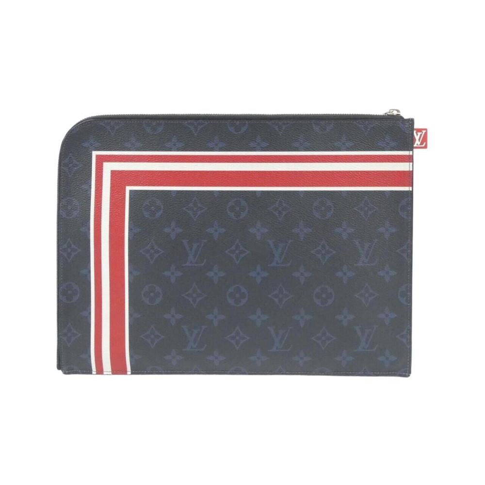 Louis Vuitton Clutch