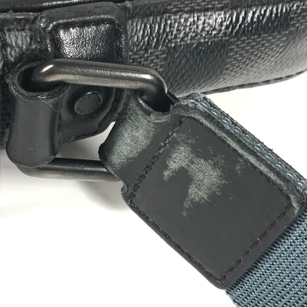 Louis Vuitton Crossbody Bag