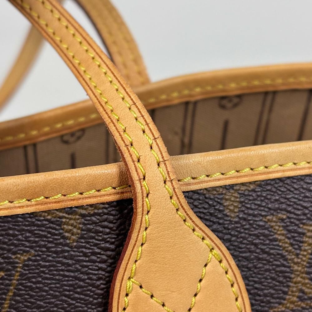 Louis Vuitton Neverfull