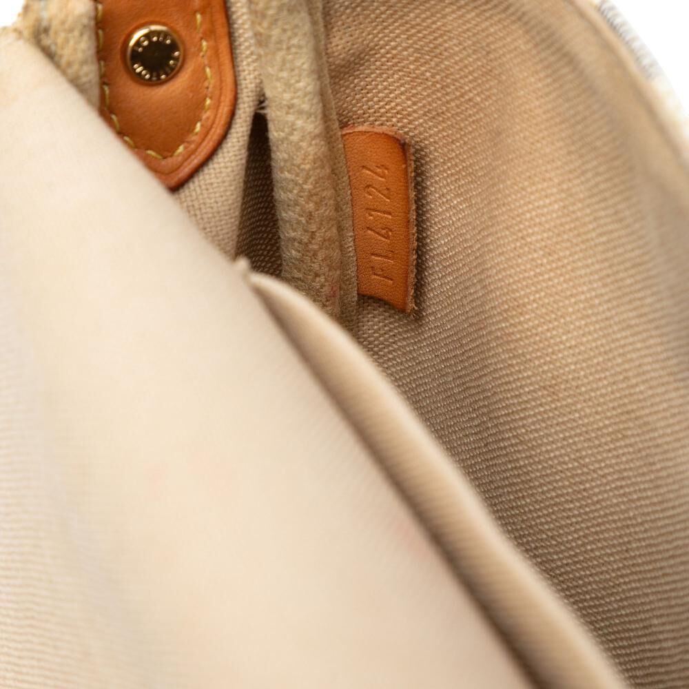 Louis Vuitton Favorite