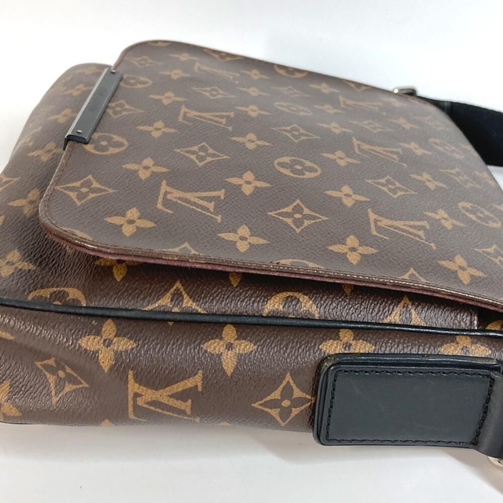 Louis Vuitton Messenger