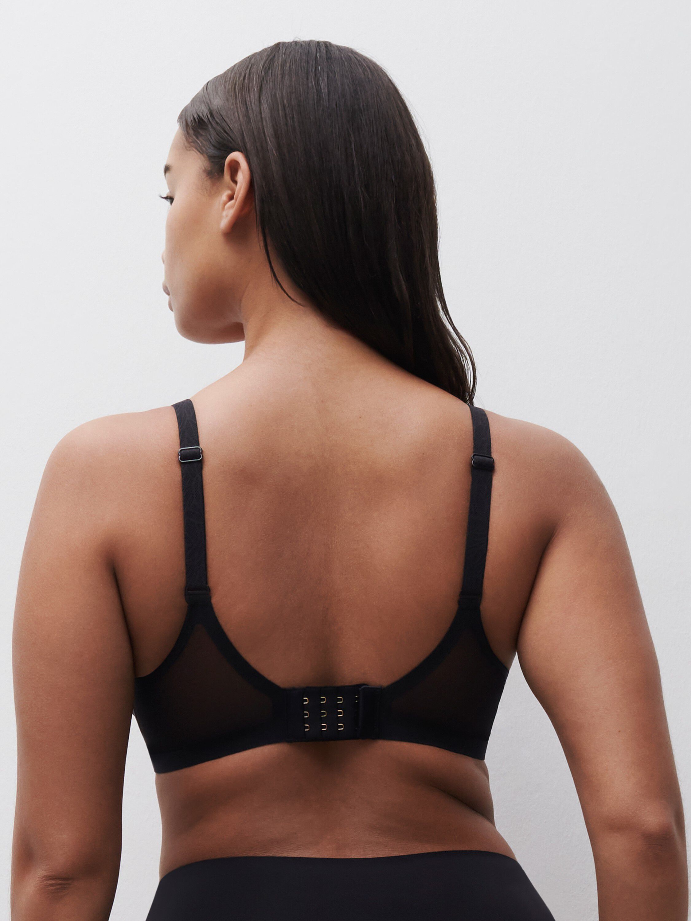 CO BRA TSHIRT COVERING SPACER