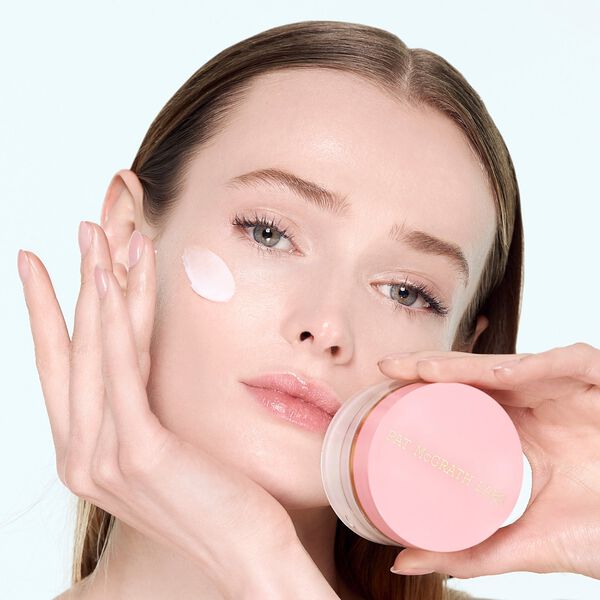 Rose 001 The Hydrating Glow Cream - Återfuktande kräm