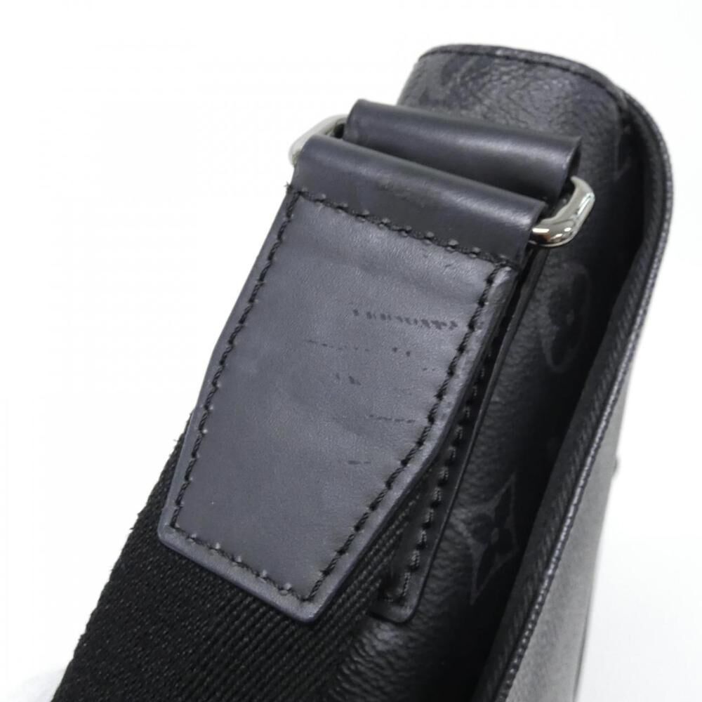 Louis Vuitton District