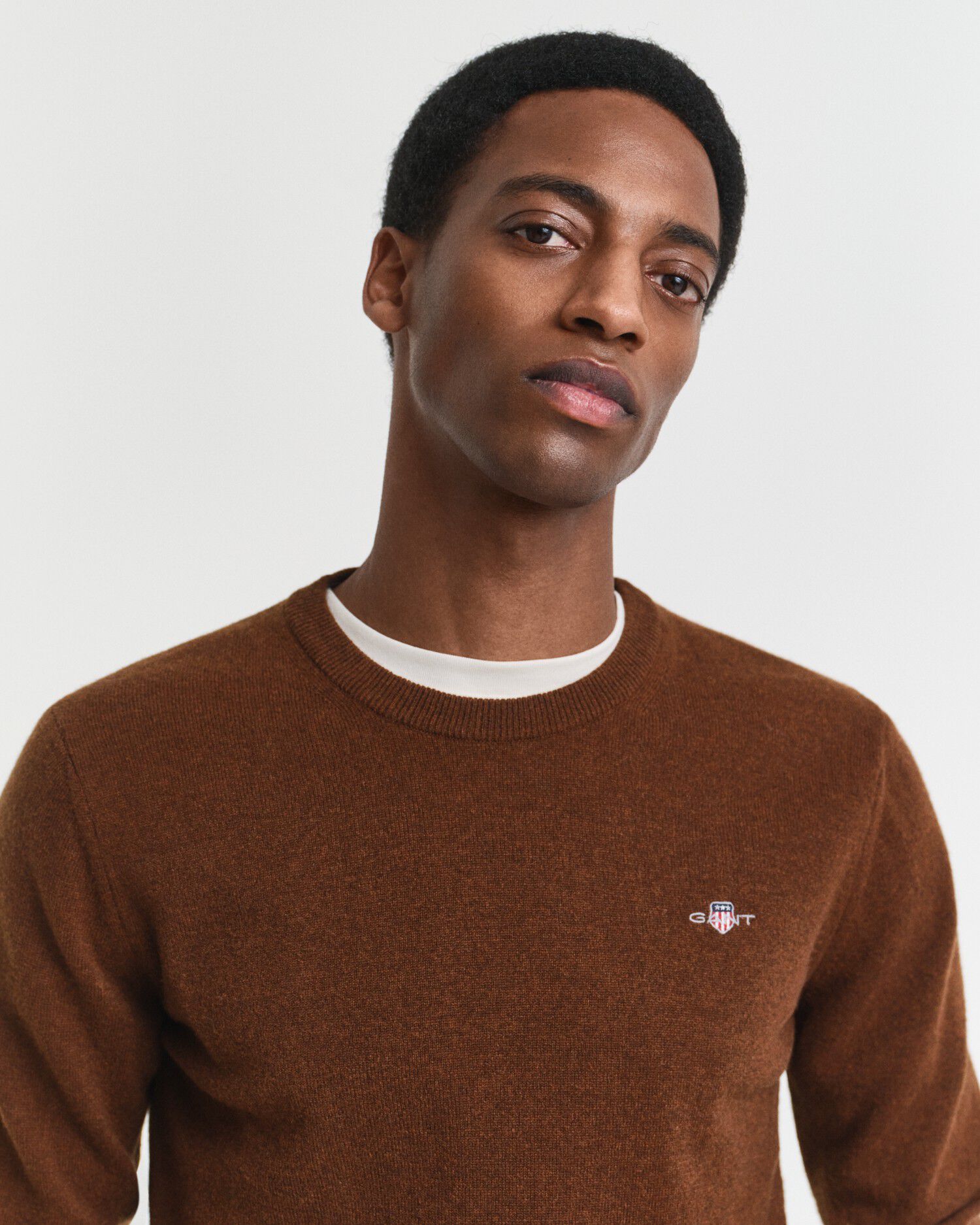 SUPERFINE LAMBSWOOL C-NECK