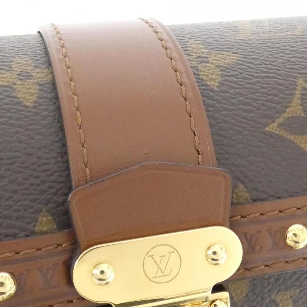 Louis Vuitton Shoulder Bags