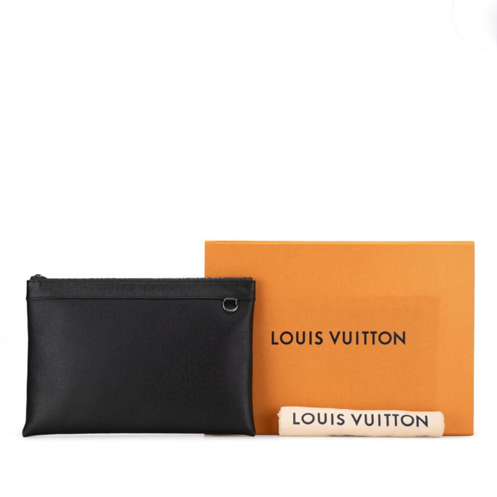 Louis Vuitton Pochette Apollo